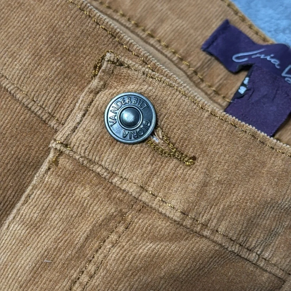 Gloria Vanderbilt Amanda - Women's Standard High-Rise Slim Corduroy Pant NWT - Picture 9 of 9